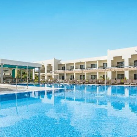 5* Riu Palace (Adult Only) Zanzibar Package (7 Nights)