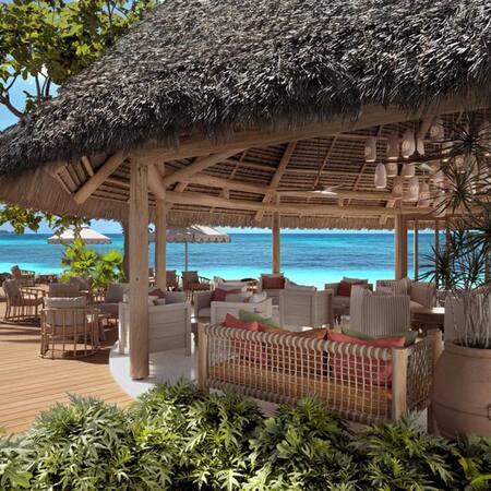 Matemwe Attitude, 7 nights from R27 665 pps