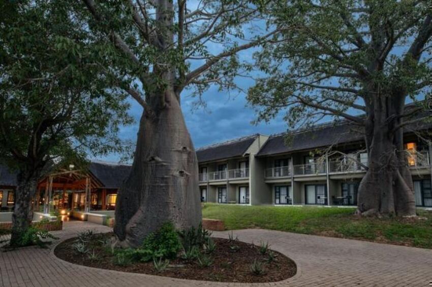 Skukuza Safari Lodge - Kruger National Park Package (2 Nights)