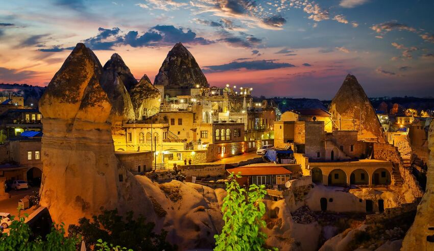 Highlights of Istanbul & Cappadocia, 5 night tour from R17 875 pps