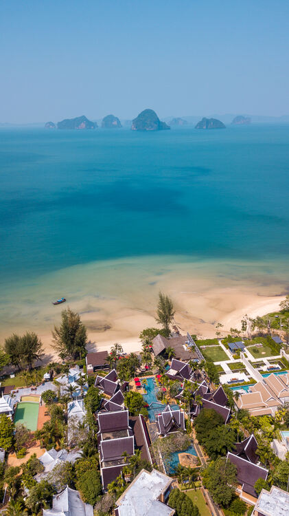 AMARI VOGUE KRABI - 7 nights at the 5 star Amari Vogue Krabi