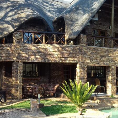 Kruger Riverside Lodge, 2 nights from R7 100 pps