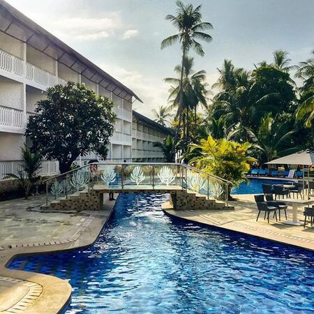 3* Plus Travellers Beach Hotel & Club - Mombasa Package (6 Nights)