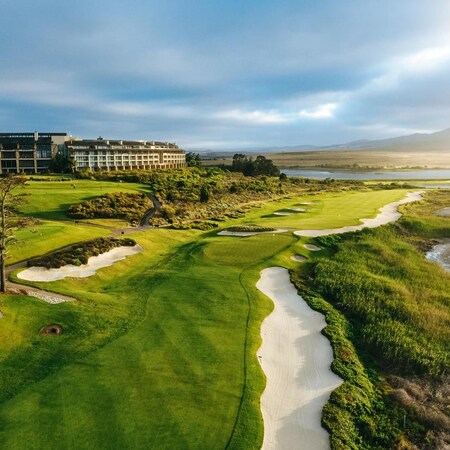 Arabella Hotel Golf and Spa, 2 nights from R4 220 pps