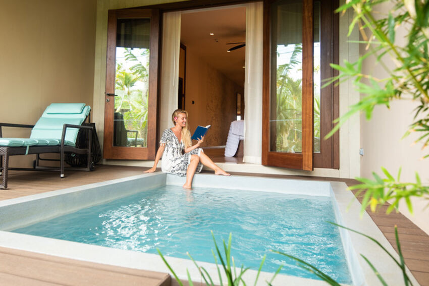 NIRVANA - THE ESSENCE OF ROMANCE - 5 Night holiday at Nirvana adult-only wing of Le Meridien Ile Maurice