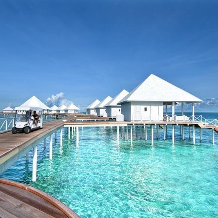 5* Diamonds Thudufushi - Maldives Package (7 nights)