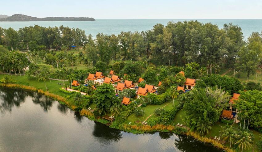 Bangkok and Phuket, 7 night combo from R34 880 pps