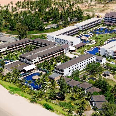 Sunwing Kamala Beach, 8 nights from R18 760 pps