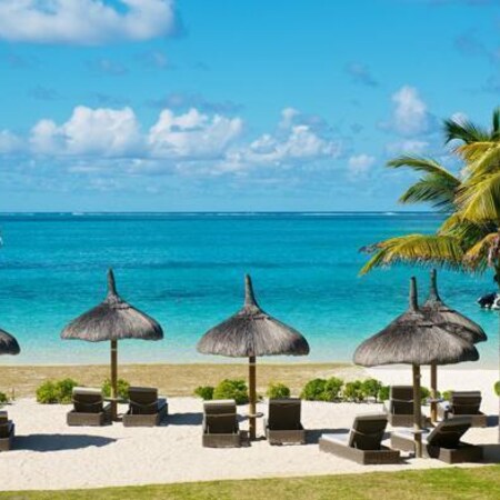 Paradise Beach Luxury Self-Catering (6 Sleeper Apartment) Mauritius 7 Nights