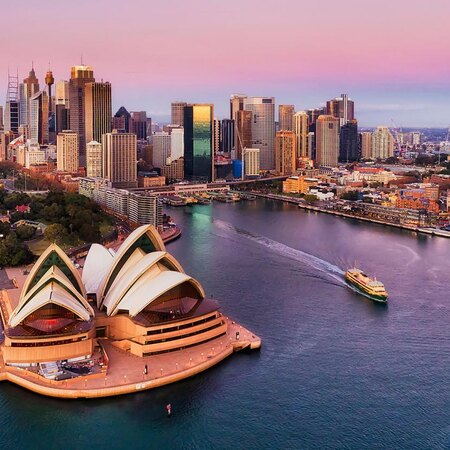 Royal Caribbean - Australia and New Zealand, 7 night cruise from R24 435 pps