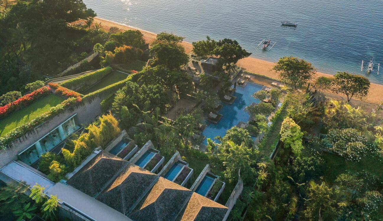 Maya Sanur Resort & Spa, 5 nights from R27 170 pps