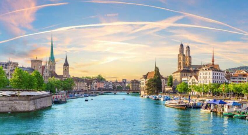4 Nights of Swiss Charm: From Bern's Historic Streets to Zurich's Vibrant Lakeside