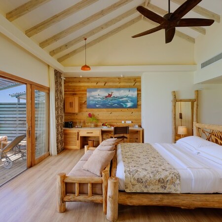 YOU & ME - 5 Night discounted holiday on You & Me by Cocoon