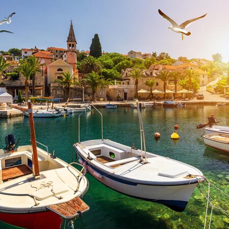 Discover the Croatian Islands from Dubrovnik to Split, 9 night tour from R30 720 pps