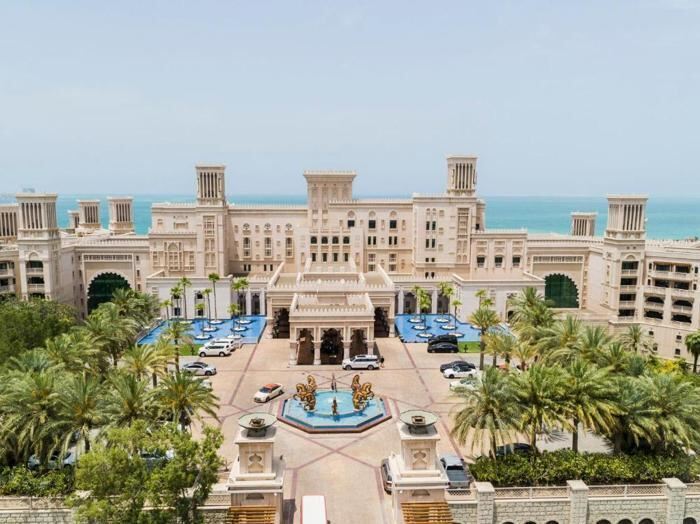 5* Jumeirah Al Qasr Dubai - 5 Nights Where Arabian Luxury Meets the Sea