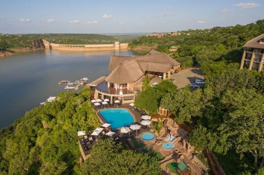 4* Jozini Tiger Lodge - KwaZulu Natal Package (3 Nights)