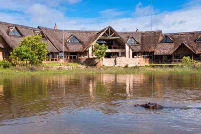 5* Kingfisher Villa at Mabula Private Game Reserve - Waterberg Package (2 Nights)