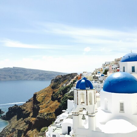 Live the Greek Dream – Islands, History & Heavenly Views