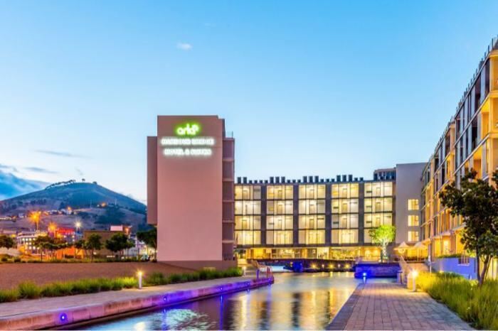 4* aha Harbour Bridge Hotel & Suites - Cape Town V&A Waterfront Holiday Package (2 Nights)