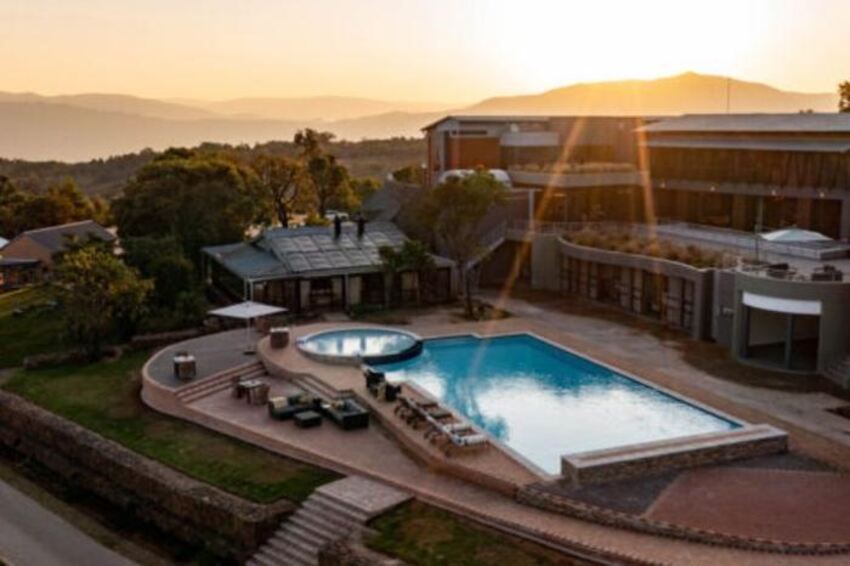 5* Angels View - Graskop, Mpumalanga Package (2 Nights)