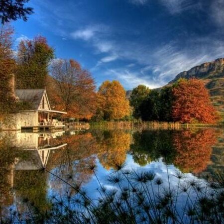 5* Cleopatra Mountain Farmhouse - Southern Drakensberg (2 nights)