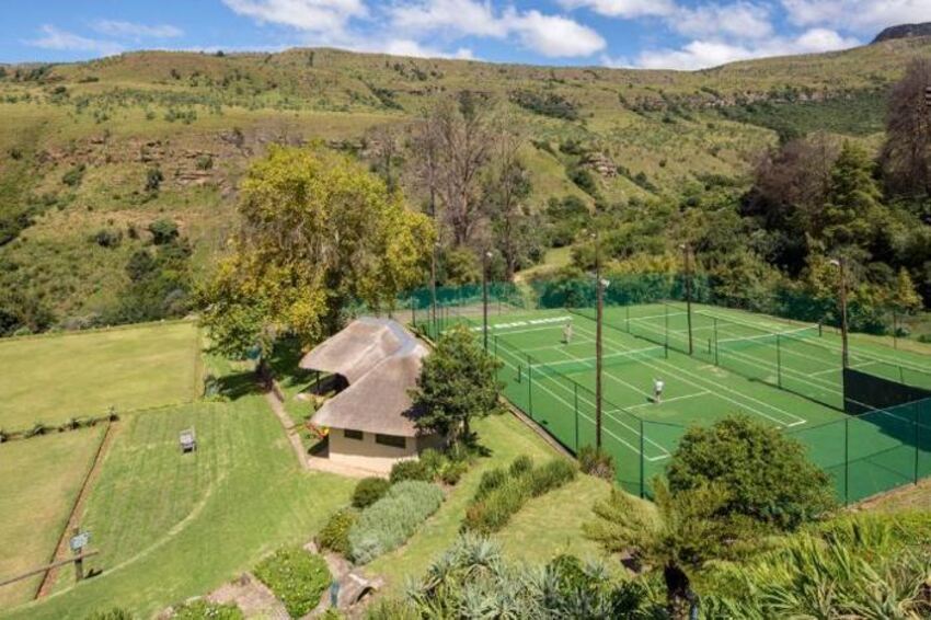 4* The Cavern Drakensberg Resort & Spa - Drakensburg Package (2 Nights)