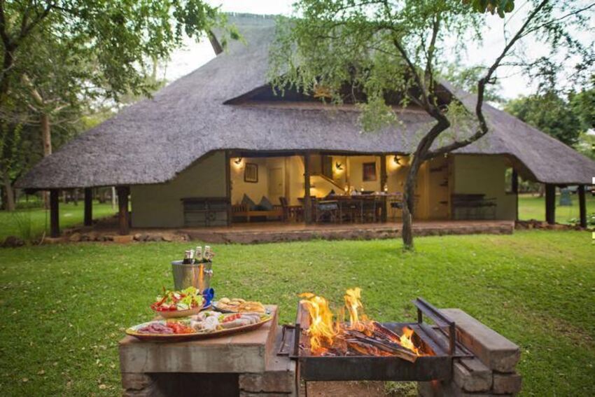 3* Lokuthula Lodges - Victoria Falls Self- Catering Package (3 Nights)