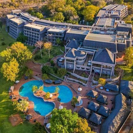 4* Elephant Hills Resort - Victoria Falls Package ( 3 Nights)