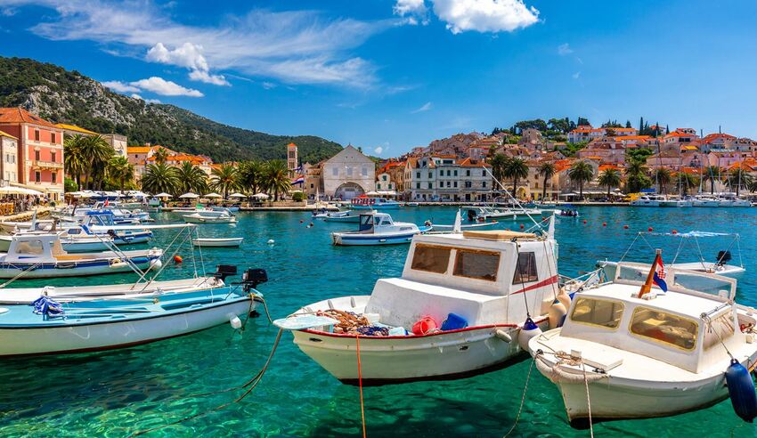 Island Hopping Escape, 5 nights from R35 695 pps