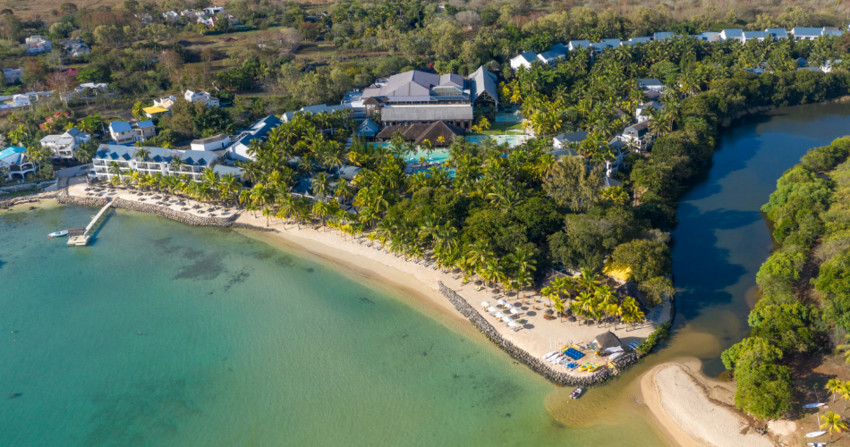 THE RAVENALA ATTITUDE HOTEL MAURITIUS
