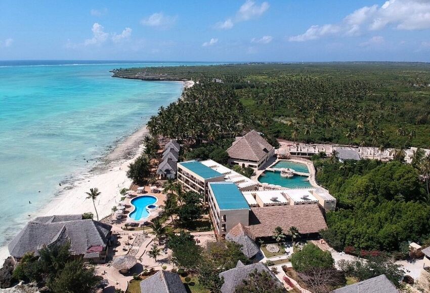 REEF AND BEACH RESORT ZANZIBAR