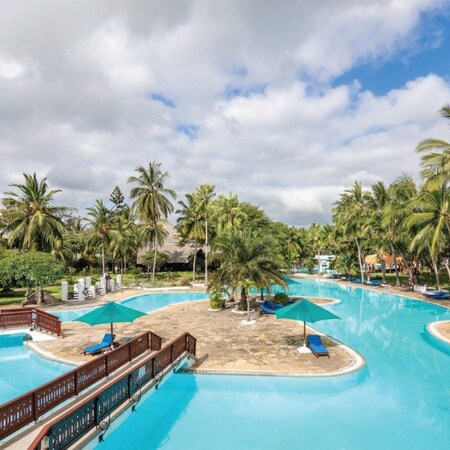 SOUTHERN PALMS RESORT
