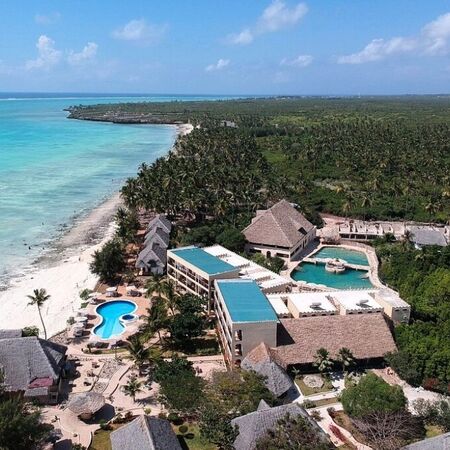 REEF AND BEACH RESORT ZANZIBAR