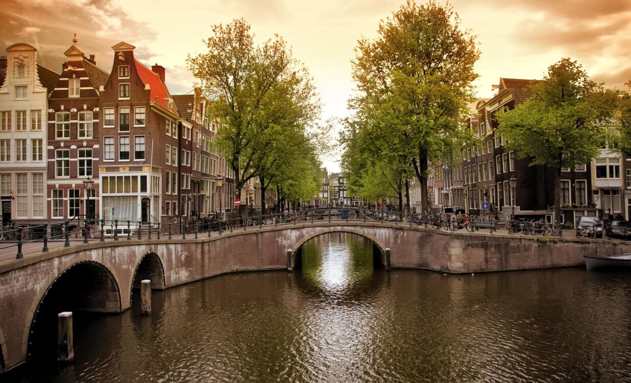 Trafalgar - Best of Holland Belgium and Luxembourg, 9 nights from R52 650 pps
