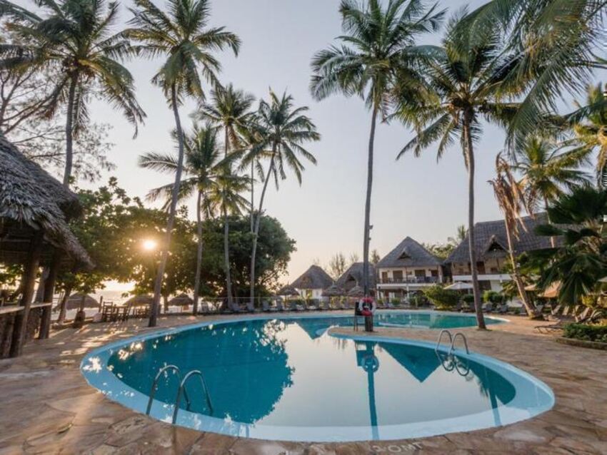 3*Plus Paradise Beach Resort - Zanzibar Package (7 Nights) EX CPT