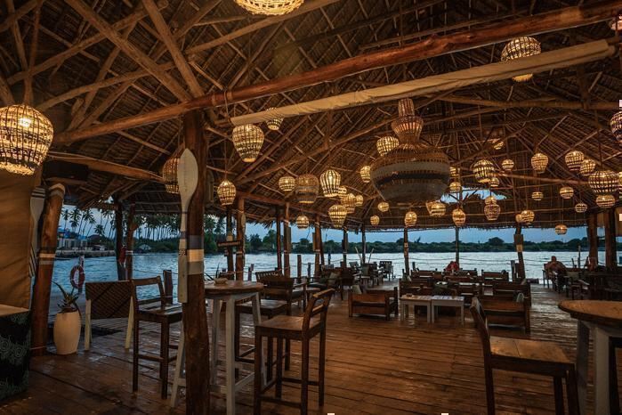 3* Superior Reef & Beach Resort - Zanzibar Package (7 Nights) EX CPT