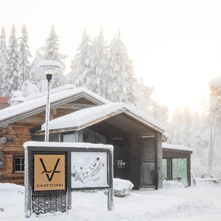 5 Nights of Arctic Magic at Vaattunki Wilderness Resort