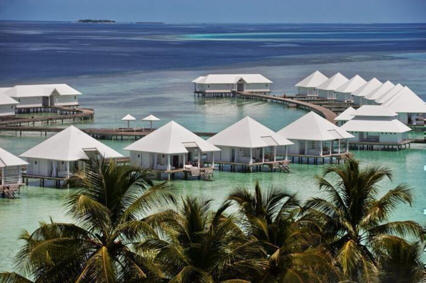 5* Diamonds Athuruga & Thudufushi - Luxury Maldives Island-Hopping Escape (7 Nights)