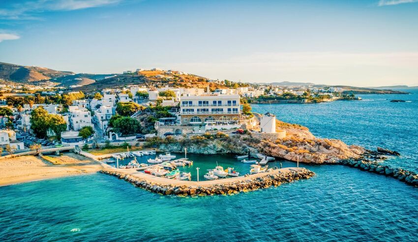 Greece Multi-Island Tour, 8 nights from R57 130 pps