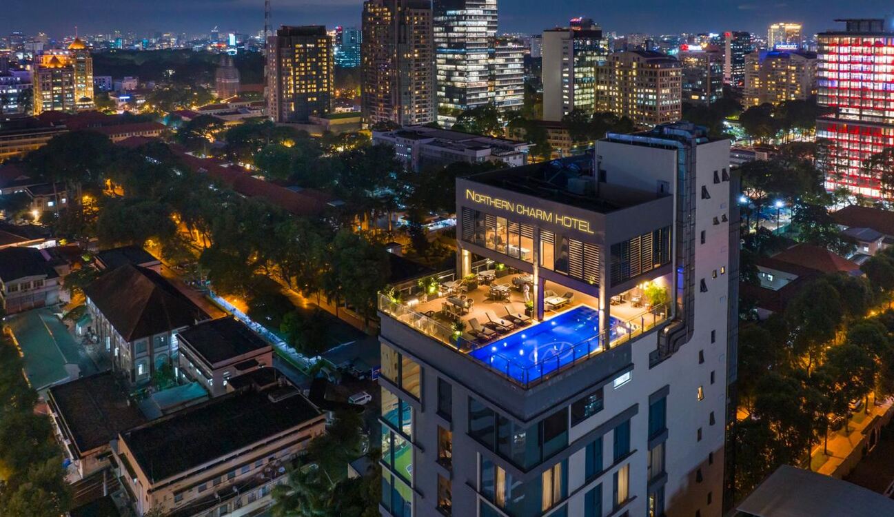Hi Chi Minh City and Mui Ne Beach, 8 night combo from R15 735 pps