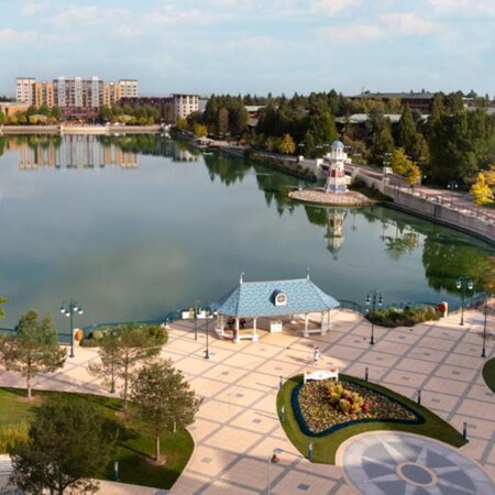 Paris and Disney Newport Bay Club: 5 Nights of Elegance & Disney Dreams