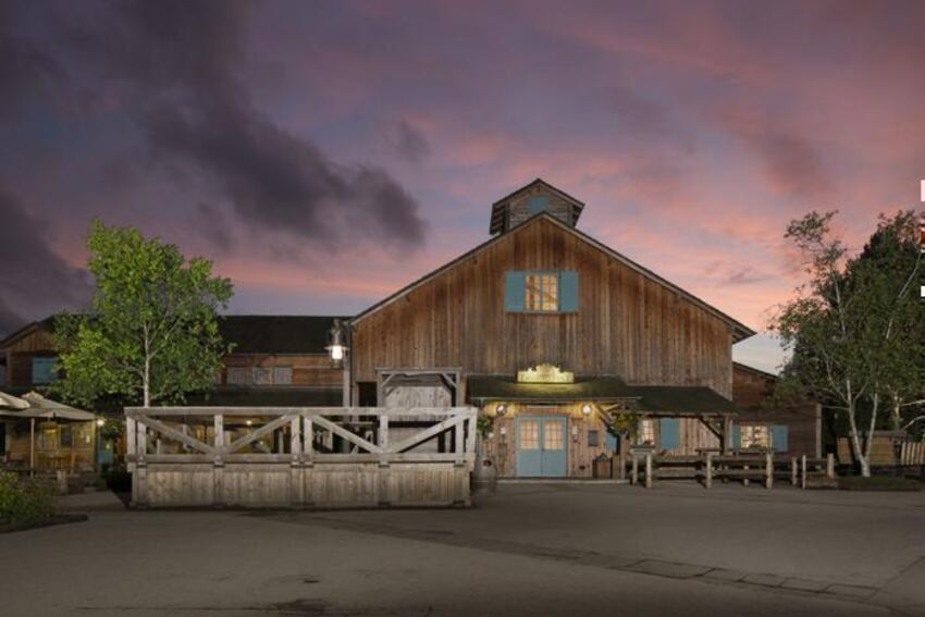 City Charm & Woodland Adventure: Paris and Disney's Davy Crockett Ranch (5 Nights)