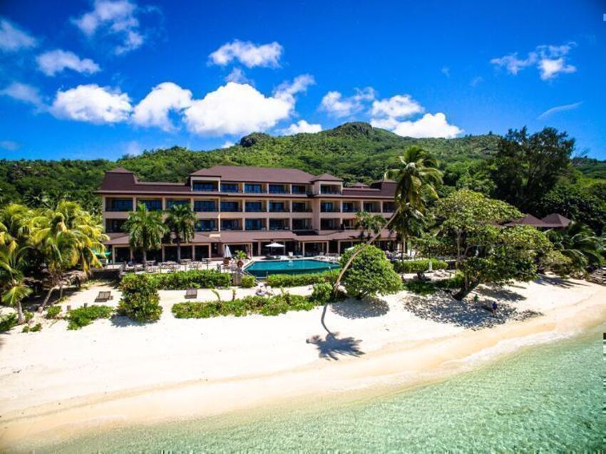 4* DoubleTree by Hilton Allamanda - Seychelles Package (7  Nights)