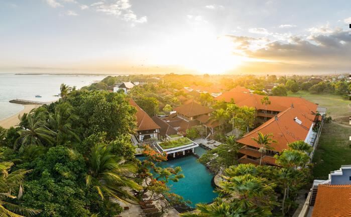4* Puri Santrian - Bali Honeymoon Package (7 Nights)