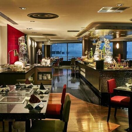4* M Hotel Singapore - Singapore Package (5 Nights)