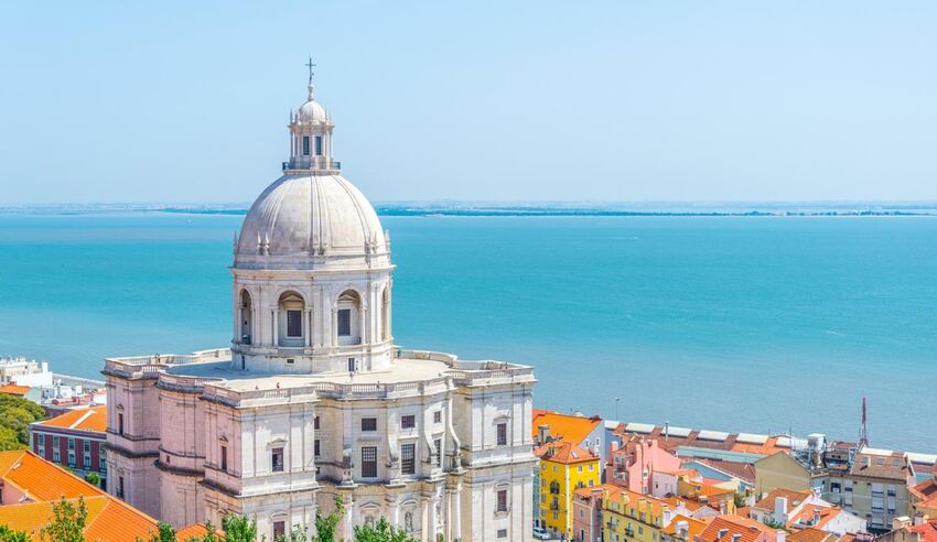 Trafalgar - Portugal Uncovered, 8 night tour from R61 300 pps
