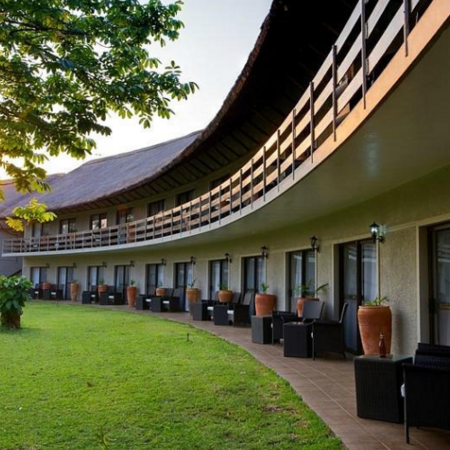 A'ZAMBEZI RIVER LODGE VICTORIA FALLS