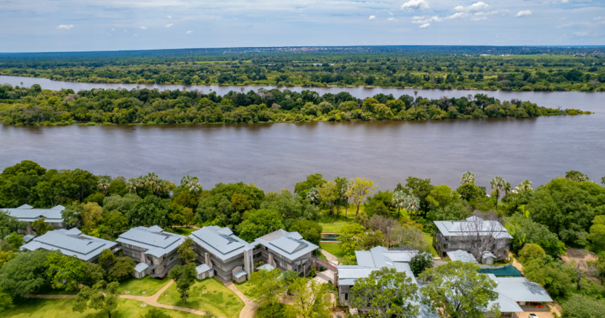 THE PALM RIVER HOTEL VICTORIA FALLS
