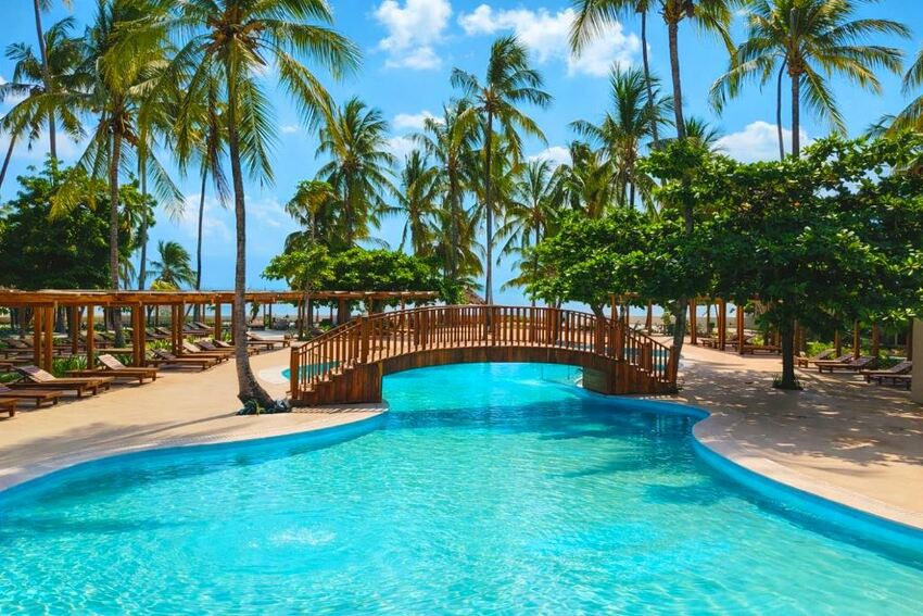 SPEND NEW YEARS IN ZANZIBAR - Jaz Amaluna - 5 Nights