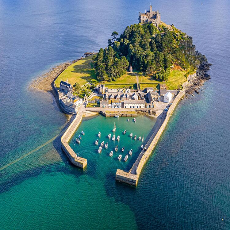 Trafalgar - Devon and Cornwall Escape, 6 night tour from R69 800 pps